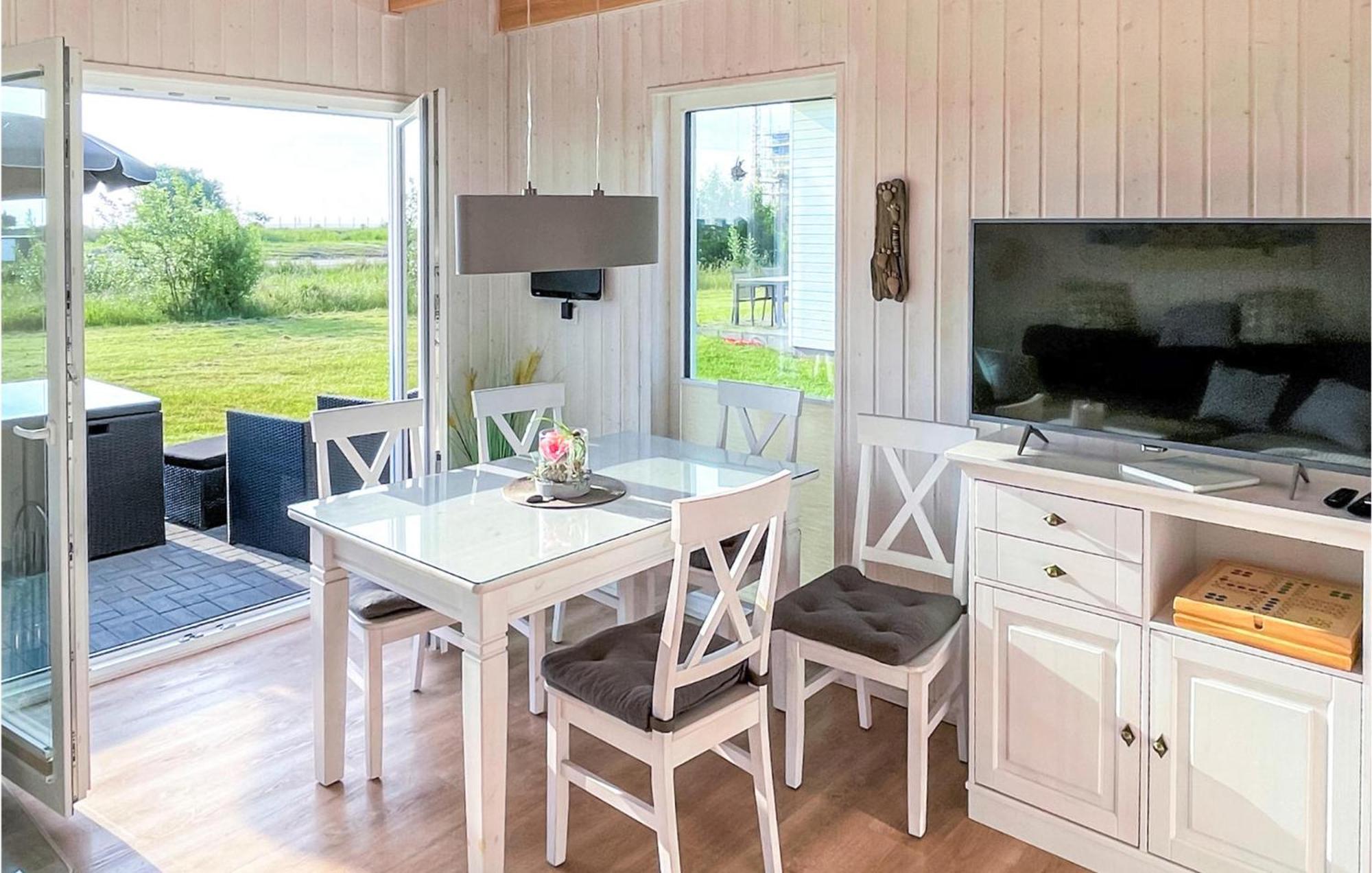 Stunning Home In Ostseeresort Olpenitz With Sauna Zewnętrze zdjęcie